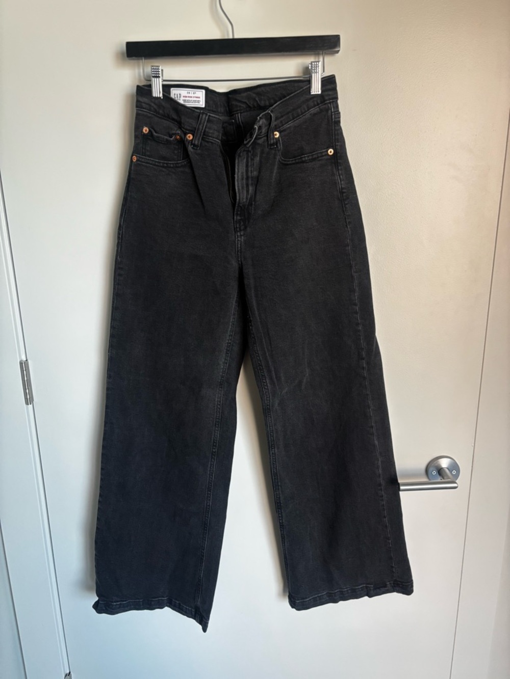 Women’s GAP Black Wide-Leg High-Rise Jeans